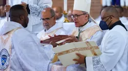 Les prêtres joséphites offrent des prières, des Heures Saintes eucharistiques et des litanies au Sacré-Cœur de Jésus, auquel l'ordre a voué une dévotion pendant plus de 150 ans de ministère au service des Afro-Américains aux États-Unis. | Crédit : Les Joséphites / 