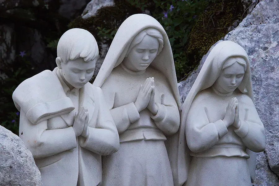 Monument de l'apparition de l'ange gardien du Portugal aux trois petits bergers de Fatima.