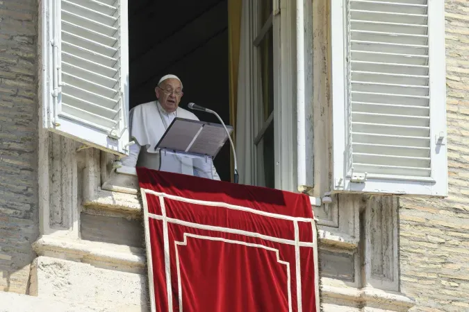 Les brèves remarques du pape François lors de l'Angélus du 21 juillet 2024 se sont concentrées sur le passage de l'Évangile de Marc du jour, qui montre comment le repos et la compassion pour les autres vont de pair.