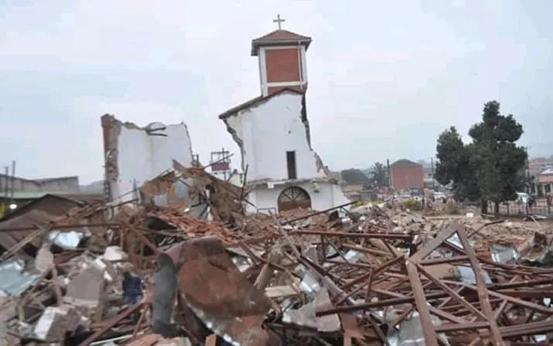 L'église anglicane Saint-Pierre, située à Ndeeba, au sud de Kampala démolie dans la nuit du dimanche 9 août, à la suite d'un long conflit sur la propriété foncière. / Domaine public