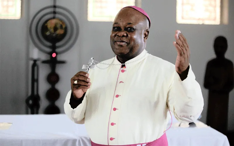 Mgr Abel Gabuza, archevêque coadjuteur de Durban en Afrique du Sud. Domaine public