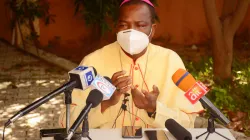 Mgr Stephen Dami Mamza a été certifié guérit de COVID-19. Il a été testé positif pour le virus mortel le 23 août. / Diocèse de Yola