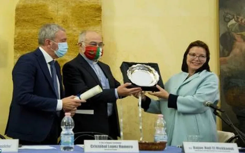 Le cardinal Cristobal Lòpez Romero, de l'archidiocèse de Rabat au Maroc, a reçu le prix international Empédocle pour les sciences humaines de l'Académie des études méditerranéennes.