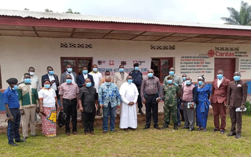 Les responsables de Caritas Congo ASBL lors du lancement du programme d'éducation visant à lutter contre le travail des enfants dans les mines en RDC. Caritas Congo