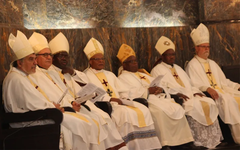 Les membres de la Conférence épiscopale du Mozambique (CEM). / 