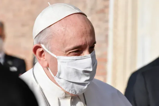 Le pape François participe à une réunion de prière pour la paix sur la Piazza del Campidoglio à Rome, le 20 octobre 2020 / Vatican Media.