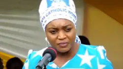 Capture d'écran de CS Susan Nakhumicha du ministère de la Santé du Kenya lors de la bénédiction et de l'ouverture de l'hôpital de la mission St. John dans le diocèse catholique de Kitale. Crédit : Capuchin TV / 