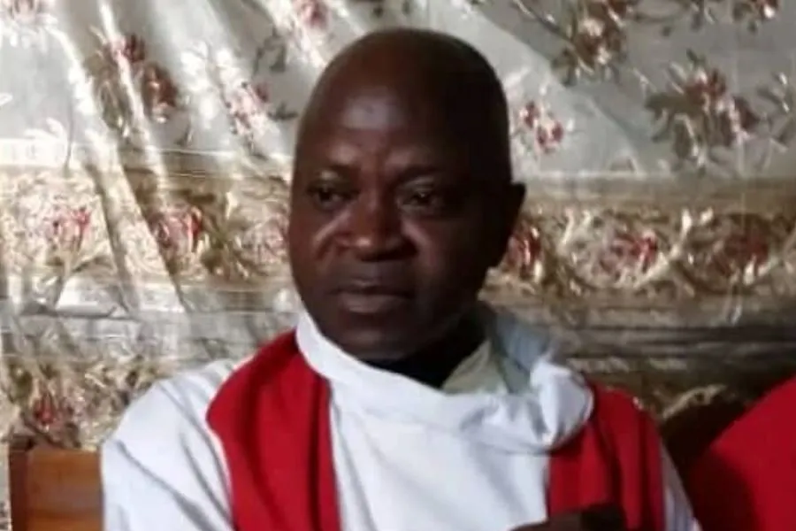 Mgr. Norbert Tamba Sandouno, nommé évêque du nouveau diocèse de Guéckédou en Guinée. Crédit : Archidiocèse de Conakry / 