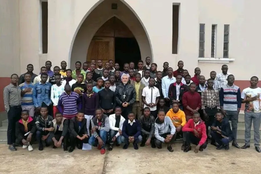 Les séminaristes du Grand Séminaire Saint-Joseph du diocèse de Lwena en Angola. Crédit : P. Amilton Camuele / 