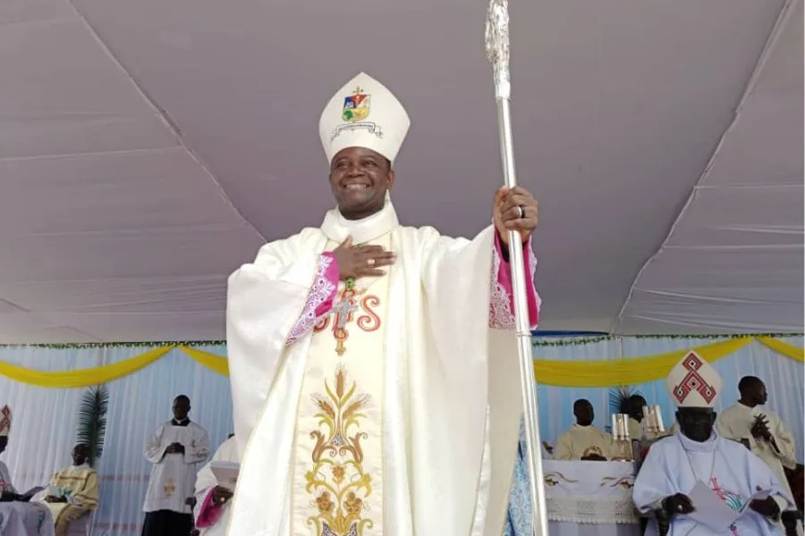 Mgr Lénard Ndjadi Ndjate. Crédit : CENCO