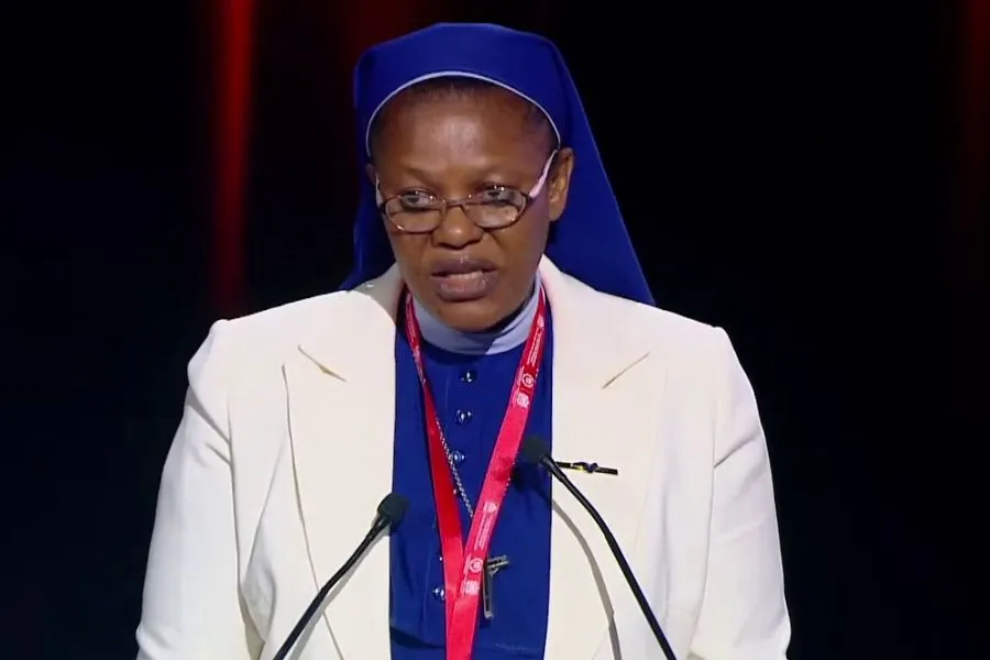 Sœur Agatha Ogochukwu Chikelue qui s'exprimait lors de l'ouverture de la Conférence parlementaire du 13 au 15 juin sur le dialogue interreligieux : Travailler ensemble pour notre avenir commun à Marrakech, au Maroc.