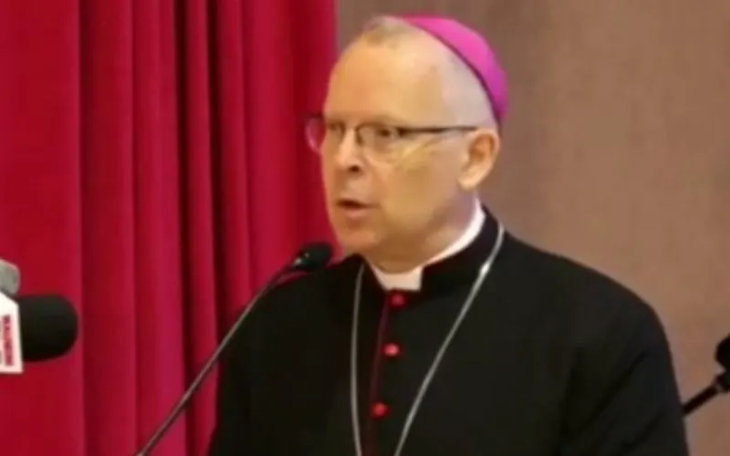 Mgr Bert van Megen s'adressant aux participants lors du petit-déjeuner de prière œcuménique 2024 que les membres du Kenya Christian Professionals Forum (KCPF) ont organisé le 20 janvier 2024 à l'occasion de la Semaine de prière pour l'unité des chrétiens (WPCU). Crédit : Capuchin TV