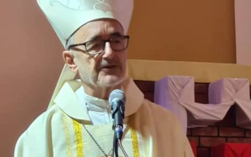 Le cardinal Michael Czerny donne son homélie à la cathédrale St. Theresa's Kator de l'archidiocèse de Juba le dimanche 4 février 2024. Crédit : Ginaba Lino/Juba/Soudan du Sud