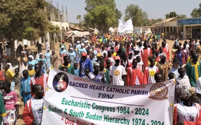 Pèlerins ayant participé au pèlerinage pour la paix. Crédit : Père Luka Dor/Diocèse catholique de Rumbek / 