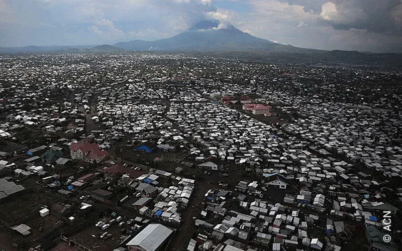 Eruption du volcan Nyirangongo à la frontière orientale de la République du Congo. Crédit : Aide à l'Eglise en Détresse (AED)