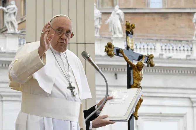 Le pape François lors de l'audience générale sur la place Saint-Pierre, le 20 septembre 2023. | Crédit : Vatican Media