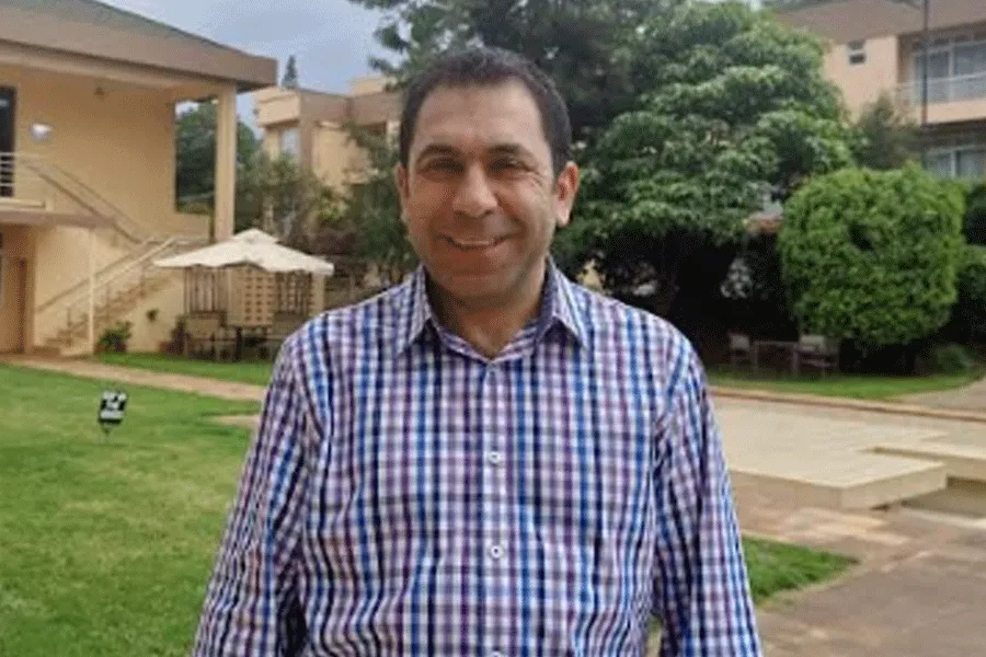 Karam AbiYazback, coordinateur régional de Caritas Afrique du Nord et Moyen-Orient, lors d'un atelier de formation à Nairobi, au Kenya. Crédit : ACI Afrique