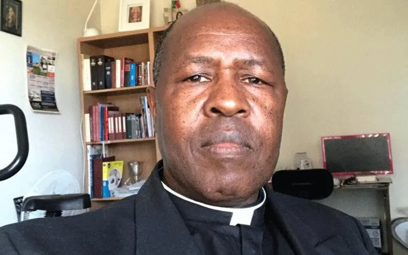 Le père Michael Otieno Odiwa, nommé par le pape François comme évêque du diocèse de Homabay au Kenya / 