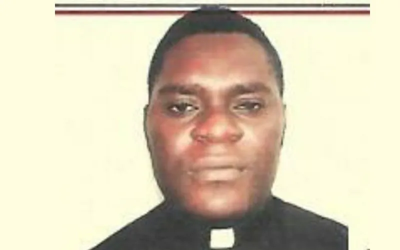 Le père Valentine Oluchukwu Ezeagu, membre de la Congrégation des Fils de Marie Mère de la Miséricorde (SMMM) basée dans le diocèse d'Umuahia au Nigeria, enlevé le mardi 15 décembre. / 