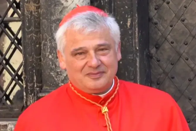 L'aumônier du pape, le cardinal Konrad Krajewski. | Le cardinal Konrad Krajewski est l'un des plus anciens cardinaux de l'Europe. / 