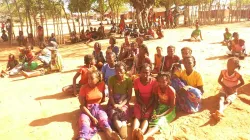 Quelques personnes déplacées par le cyclone Batsirai. Crédit : Caritas Madagascar / 