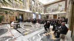 Le pape François rencontre les recteurs des universités latino-américaines le 21 septembre 2023 au Vatican. | Crédit : Vatican Media / 