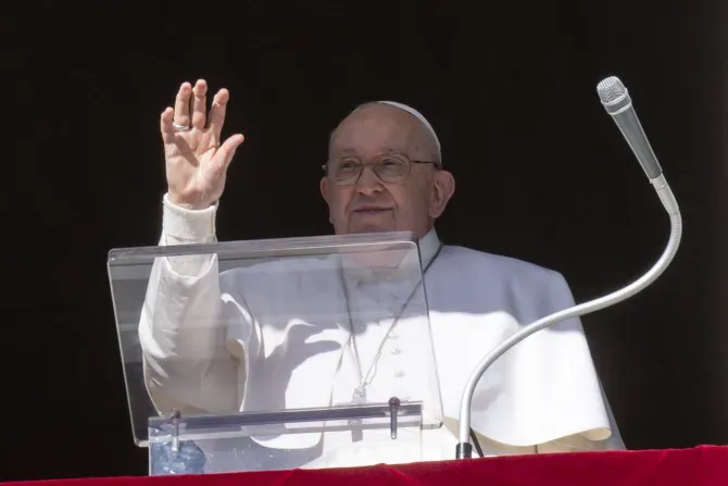 Le pape François a annoncé le début d'une Année de la prière dans son discours de l'Angélus depuis la fenêtre du Palais apostolique du Vatican, le 21 janvier 2024. | Vatican Media