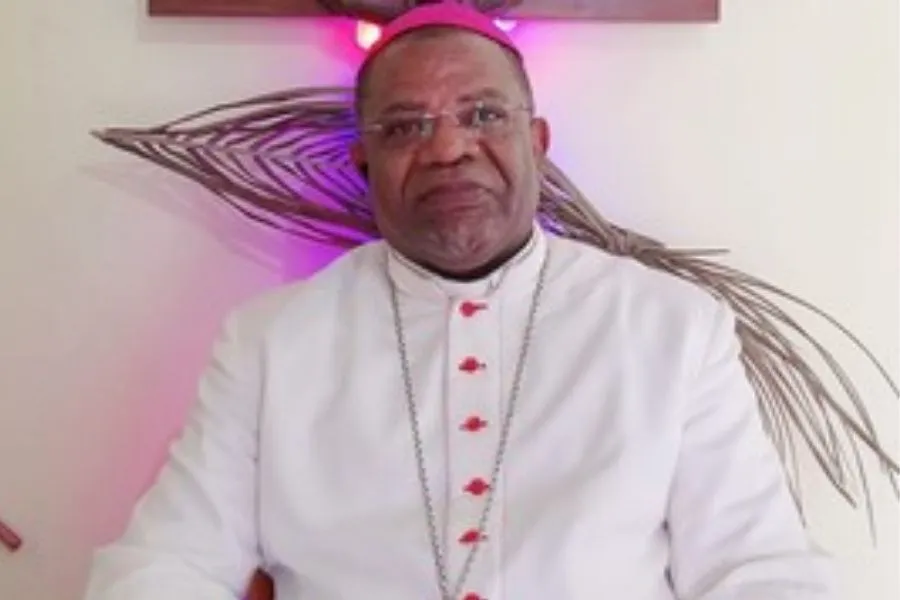 Mgr Estanislau Marques Chindekasse, évêque du diocèse de Dundo en Angola. Crédit : Radio Ecclesia