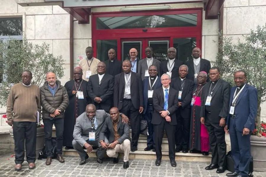 Les membres de l'Association des Conférences Episcopales d'Afrique Centrale (ACEAC) comprenant les évêques catholiques du Burundi, de la République Démocratique du Congo (RDC) et du Rwanda. Crédit : CENCO / 