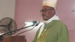 Mgr Maurício Agostinho Camuto, évêque du diocèse de Caxito en Angola. Crédit : Radio Ecclesia / 