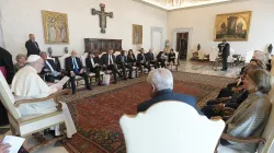 Le Pape François rencontre des membres de Leaders pour la Paix au Vatican le 4 septembre 2021. Nouvelles du Vatican/CNA / 