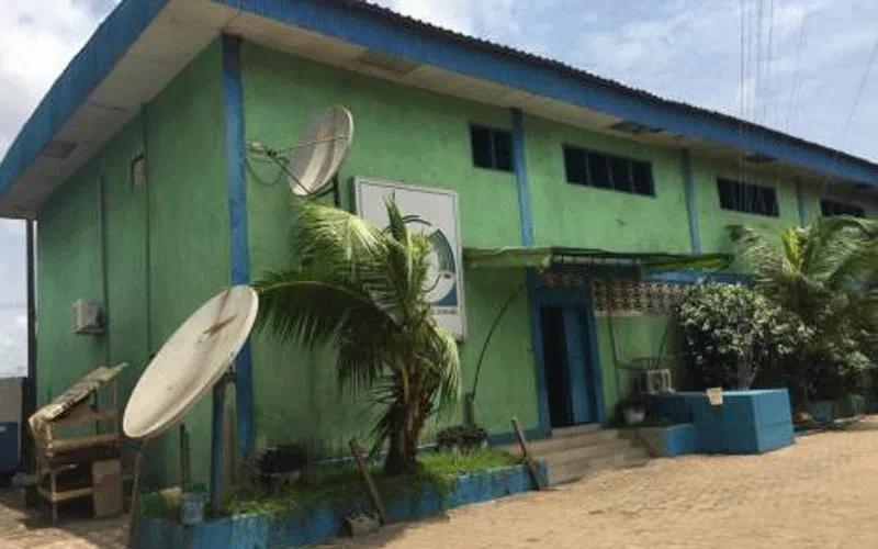 Les locaux de la Radio Nationale Catholique (RNC) en Côte d'Ivoire. Domaine public