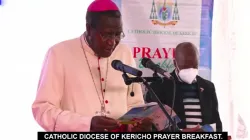 Mgr Alfred Rotich lors du petit-déjeuner de prière du diocèse catholique de Kericho. / 