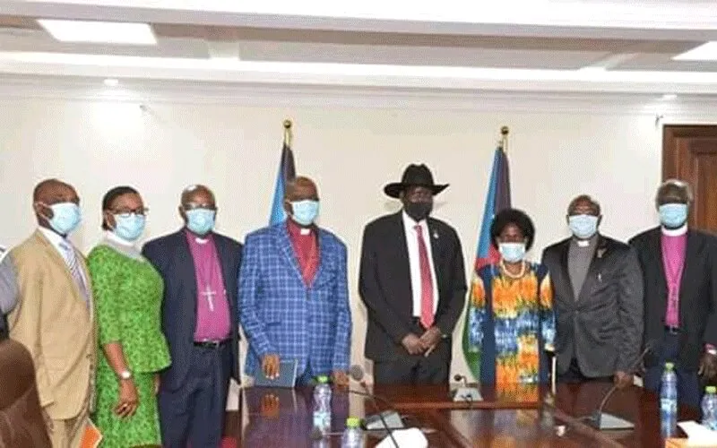 Les membres de la Conférence des Eglises de toute l'Afrique (CETA) avec le président du Soudan du Sud Salva Kiir. ACI Afrique