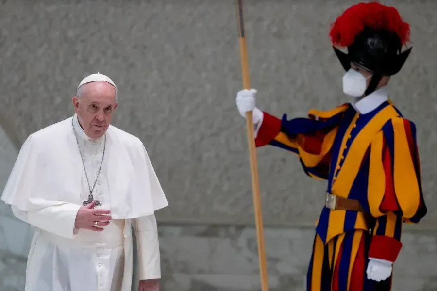 L'audience générale du Pape François dans la salle Paul VI au Vatican, le 30 mars 2022. Daniel Ibáñez/CNA.