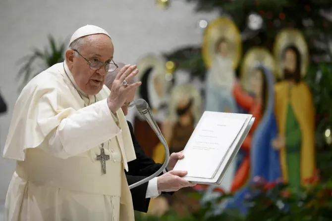 Le pape François s'exprime lors de l'audience générale du 13 décembre 2023, dans la salle Paul VI au Vatican. | Crédit : Vatican Media