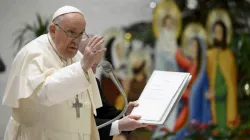 Le pape François s'exprime lors de l'audience générale du 13 décembre 2023, dans la salle Paul VI au Vatican. | Crédit : Vatican Media / 