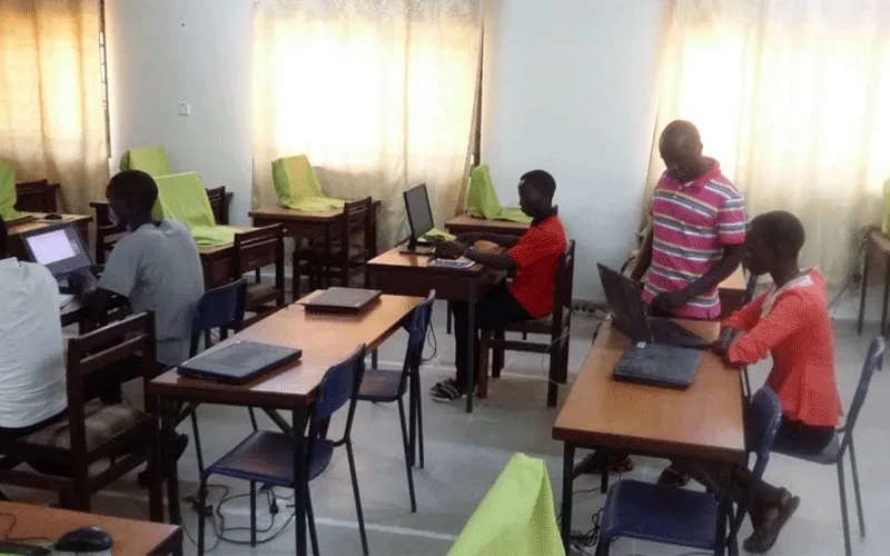 Les stagiaires du Centre de formation technique Don Bosco au Soudan du Sud. Missions salésiennes