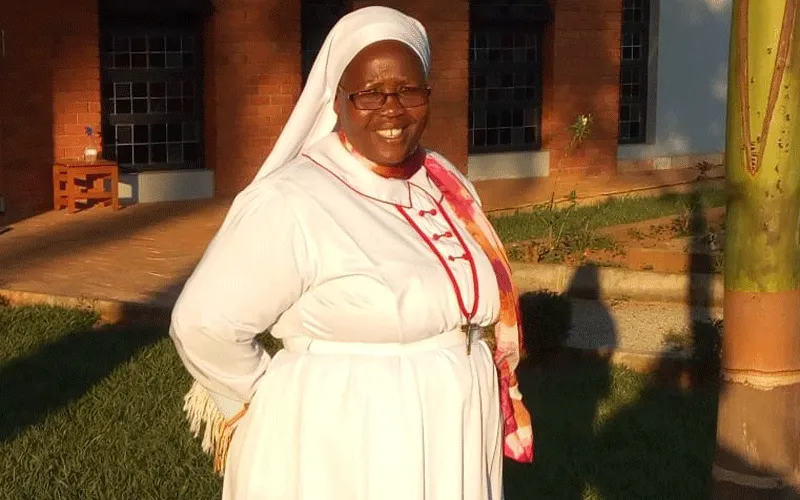 Sœur Pasqua Binen Anena, membre des Sœurs du Sacré-Cœur de Jésus (SHS) basées en Ouganda / Sœur Pasqua Binen Anena