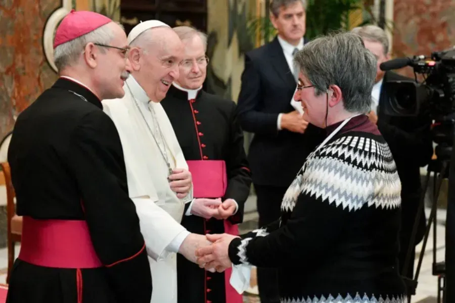 Le pape François rencontre une délégation du mouvement d'Action catholique française au Vatican, le 13 janvier 2021. Vatican Media.